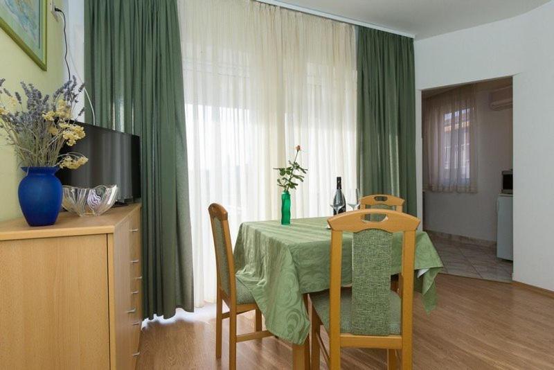 Marija F2 Apartment Krk Town Buitenkant foto