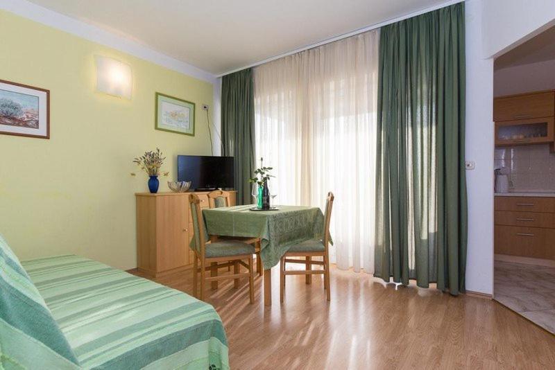 Marija F2 Apartment Krk Town Buitenkant foto