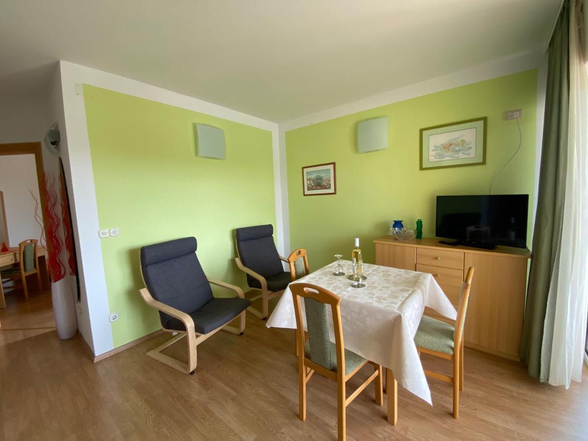 Marija F2 Apartment Krk Town Buitenkant foto